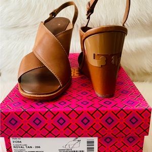 Tori Burch 11M - Royal Tan